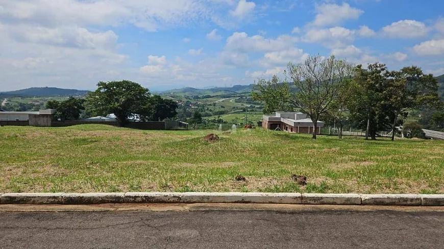 Foto 1 de Lote/Terreno à venda, 1976m² em Chácara São Félix, Taubaté