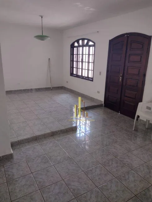 Foto 1 de Casa com 2 Quartos à venda, 90m² em Tulipas, Jundiaí