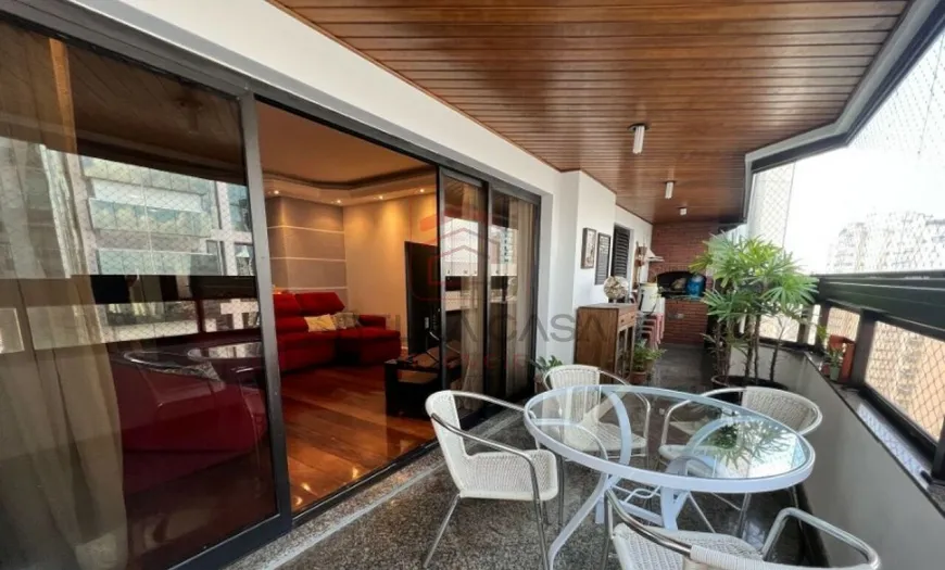Foto 1 de Apartamento com 4 Quartos à venda, 210m² em Água Rasa, São Paulo