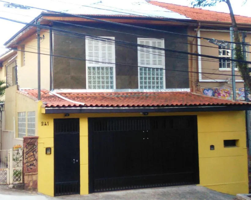 Foto 1 de Sobrado com 4 Quartos para venda ou aluguel, 412m² em Jardim São Paulo, São Paulo