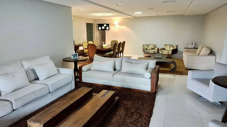 Foto 1 de Apartamento com 3 Quartos para alugar, 276m² em Tambaú, João Pessoa