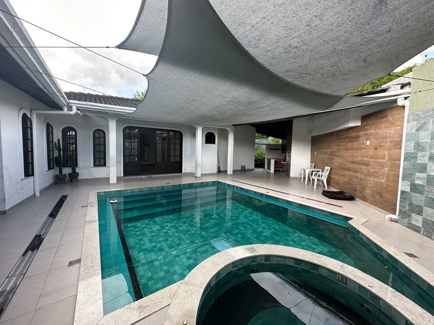 Foto 1 de Casa com 3 Quartos à venda, 480m² em Levilandia, Ananindeua
