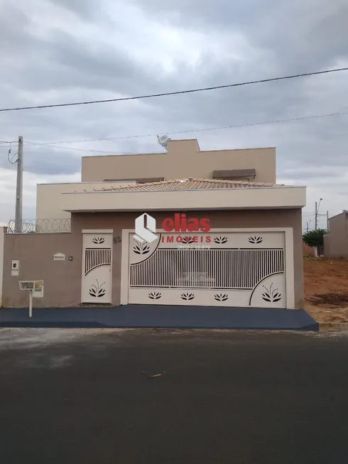 Foto 1 de Sobrado com 3 Quartos à venda, 183m² em Centro, Agudos