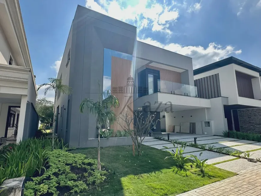 Foto 1 de Casa de Condomínio com 4 Quartos à venda, 430m² em Jardim do Golfe, São José dos Campos