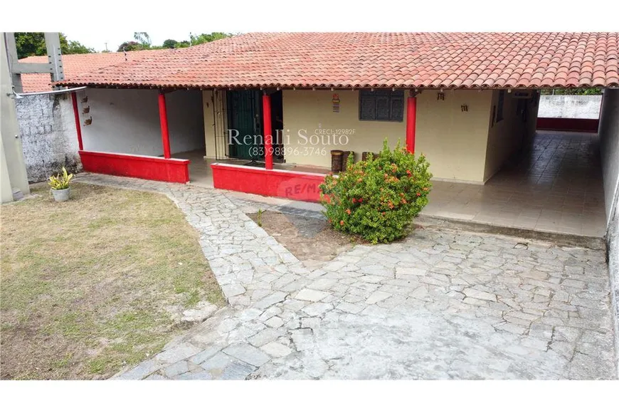 Foto 1 de Casa com 3 Quartos à venda, 180m² em Carapibus, Conde