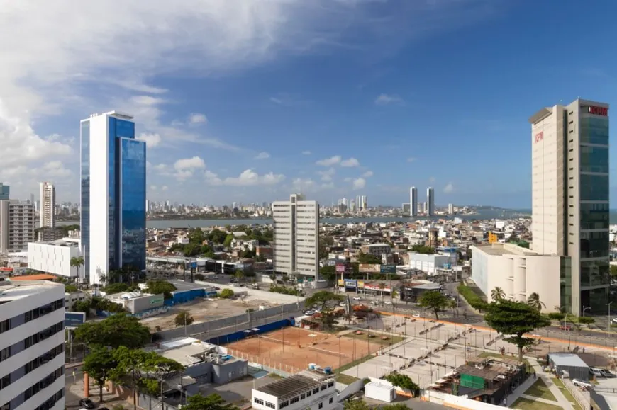 Foto 1 de Apartamento com 4 Quartos à venda, 126m² em Pina, Recife