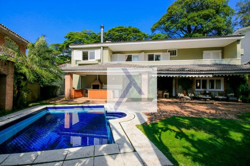 Foto 1 de Casa com 3 Quartos à venda, 650m² em Vila Tramontano, São Paulo
