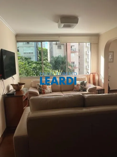 Foto 1 de Apartamento com 3 Quartos à venda, 120m² em Jardim América, São Paulo