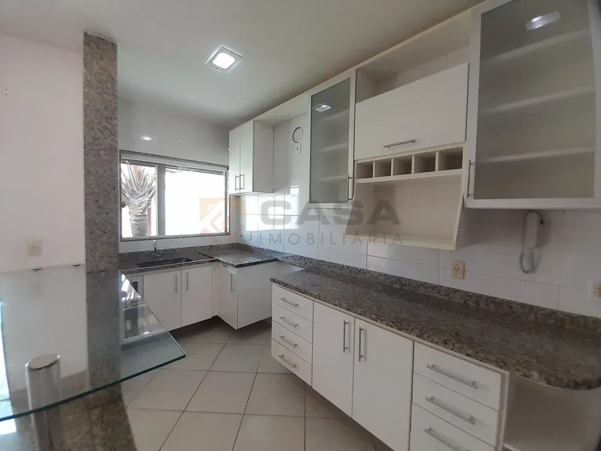 Foto 1 de Casa com 3 Quartos à venda, 177m² em Morada de Laranjeiras, Serra