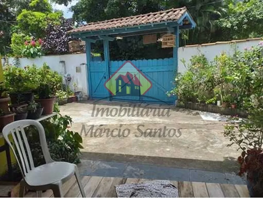 Foto 1 de Casa com 5 Quartos à venda, 200m² em Agua Branca, Ilhabela