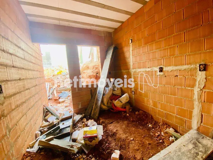 Foto 1 de Casa com 2 Quartos à venda, 90m² em Santa Branca, Belo Horizonte