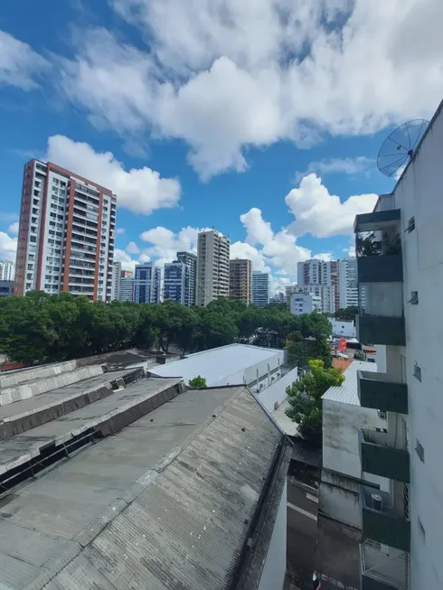 Foto 1 de Apartamento com 3 Quartos à venda, 104m² em Espinheiro, Recife