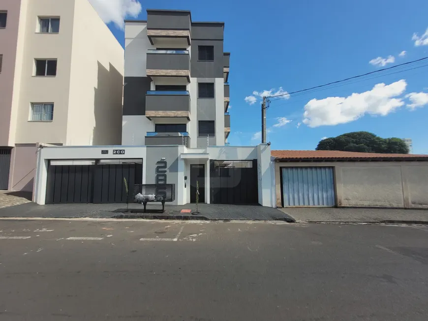 Foto 1 de Apartamento com 1 Quarto para alugar, 25m² em Santa Mônica, Uberlândia