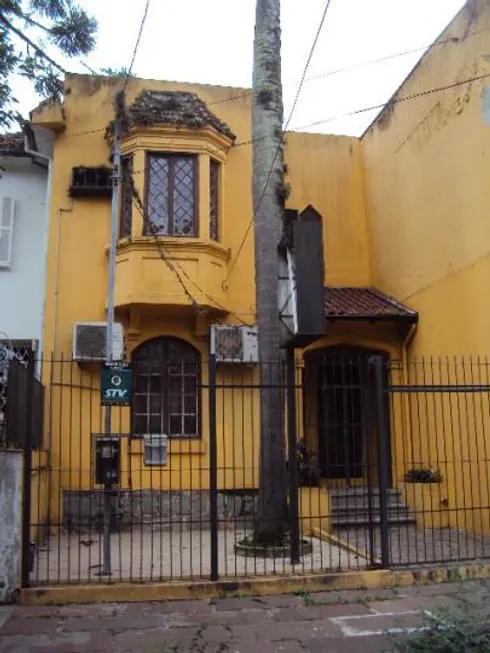 Foto 1 de Casa com 1 Quarto para alugar, 158m² em Rio Branco, Porto Alegre