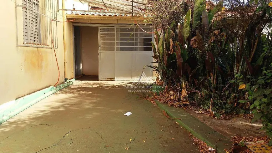 Foto 1 de Casa com 3 Quartos à venda, 97m² em Vila Tibério, Ribeirão Preto