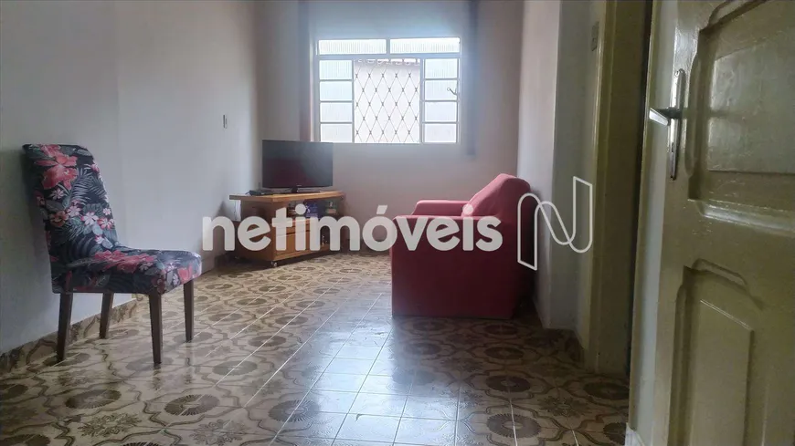 Foto 1 de Casa com 4 Quartos à venda, 187m² em Floresta, Belo Horizonte