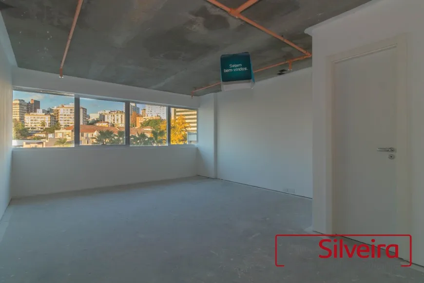 Foto 1 de Sala Comercial para alugar, 38m² em Moinhos de Vento, Porto Alegre