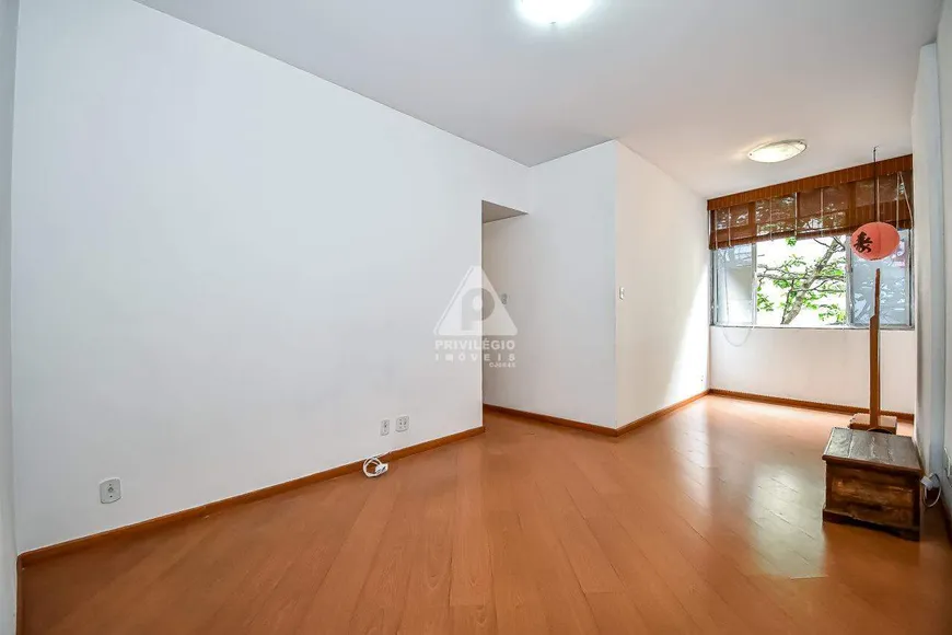 Foto 1 de Apartamento com 3 Quartos à venda, 93m² em Copacabana, Rio de Janeiro