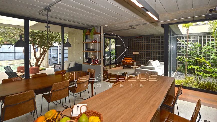 Foto 1 de Casa com 3 Quartos à venda, 249m² em Alto da Lapa, São Paulo