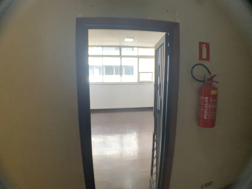 Foto 1 de Sala Comercial para alugar, 55m² em Centro Histórico, Porto Alegre