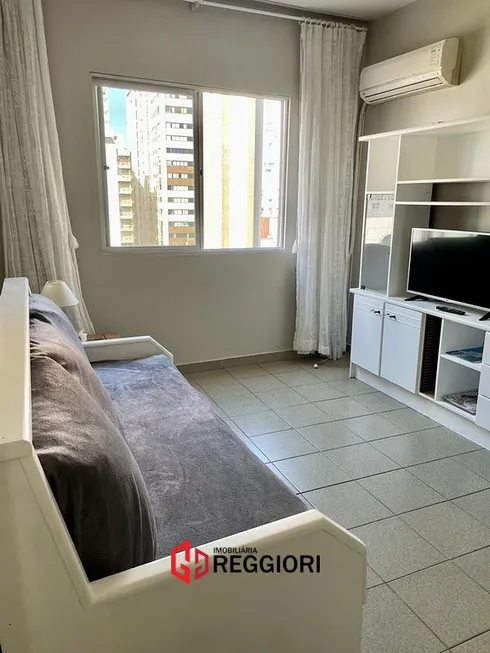 Foto 1 de Apartamento com 1 Quarto à venda, 42m² em Centro, Balneário Camboriú