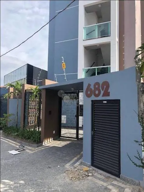 Foto 1 de Apartamento com 2 Quartos à venda, 42m² em Vila Esperança, São Paulo