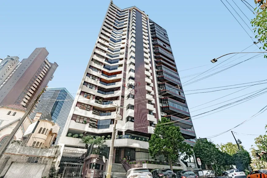 Foto 1 de Apartamento com 4 Quartos à venda, 218m² em Juvevê, Curitiba