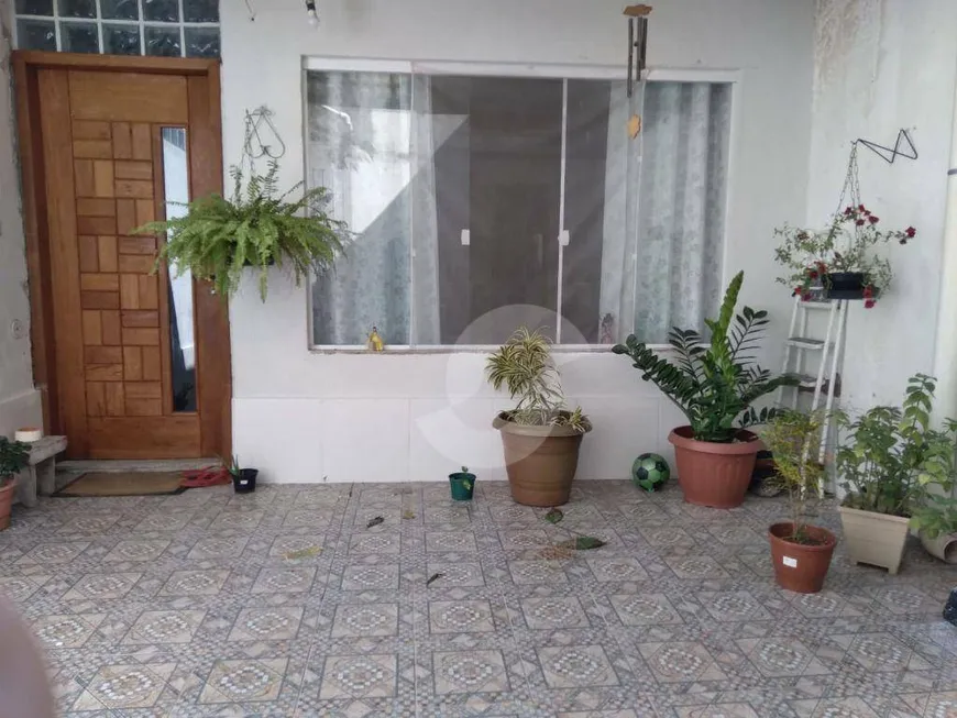 Foto 1 de Casa com 3 Quartos à venda, 90m² em Alcântara, São Gonçalo