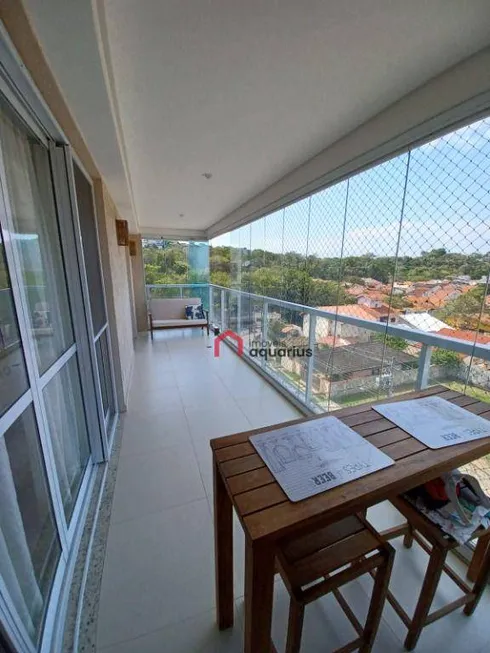 Foto 1 de Apartamento com 3 Quartos à venda, 118m² em Urbanova, São José dos Campos