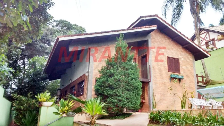 Foto 1 de Casa de Condomínio com 3 Quartos à venda, 260m² em Serra da Cantareira, Mairiporã