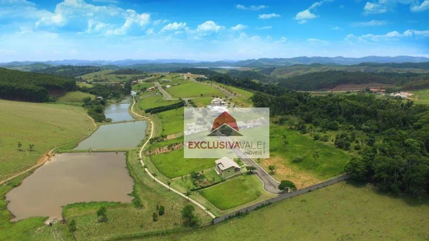 Foto 1 de Lote/Terreno à venda, 1200m² em , Paraibuna