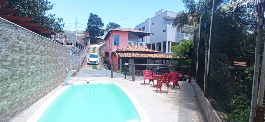 Foto 1 de Casa com 4 Quartos à venda, 240m² em Paciência, Sabará