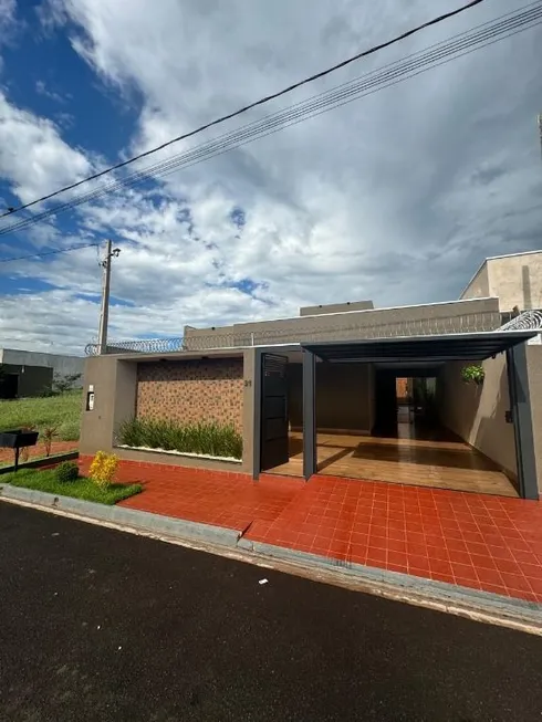 Foto 1 de Casa com 2 Quartos à venda, 150m² em , Guapiaçu