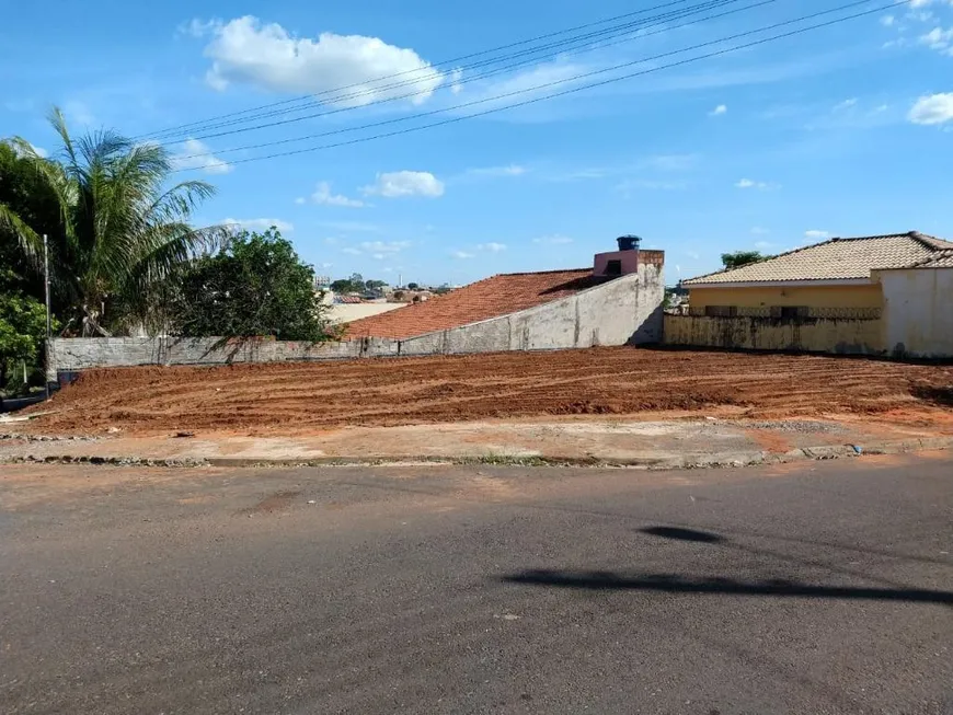 Foto 1 de Lote/Terreno para alugar, 252m² em Jardim Balneario, Presidente Prudente