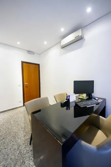 Foto 1 de Sala Comercial para alugar, 12m² em Jardim das Acacias, São Paulo