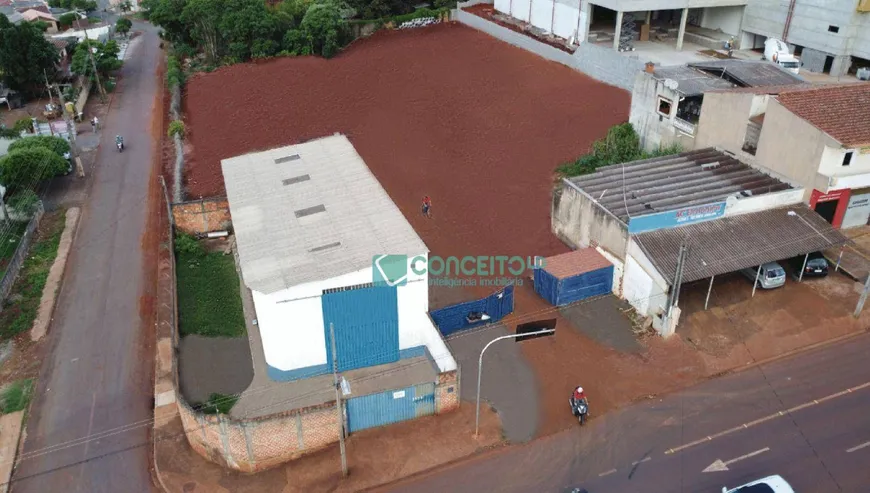 Foto 1 de Lote/Terreno à venda, 3778m² em Carnascialli, Londrina