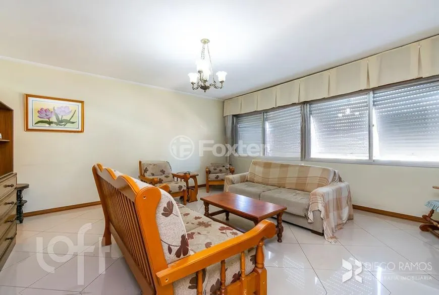 Foto 1 de Apartamento com 3 Quartos à venda, 113m² em São João, Porto Alegre