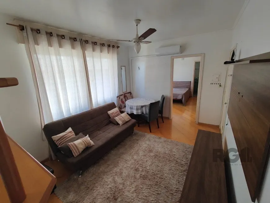 Foto 1 de Apartamento com 1 Quarto para alugar, 43m² em Tristeza, Porto Alegre