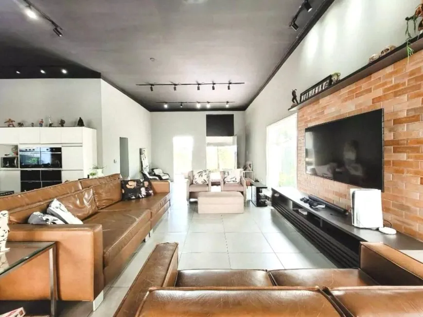 Foto 1 de Casa de Condomínio com 4 Quartos para alugar, 380m² em Alphaville, Santana de Parnaíba
