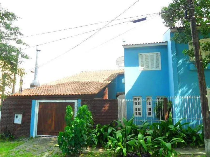 Foto 1 de Casa com 3 Quartos à venda, 121m² em Hípica, Porto Alegre