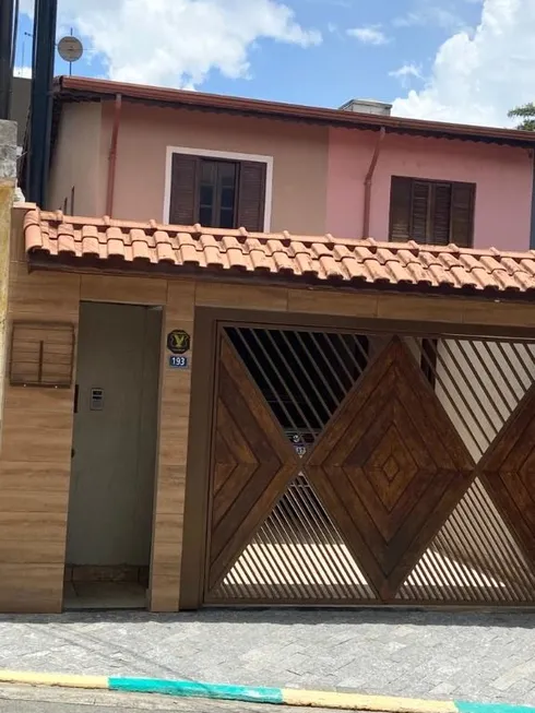 Foto 1 de Sobrado com 3 Quartos à venda, 150m² em Vila Sabatino, Guarulhos