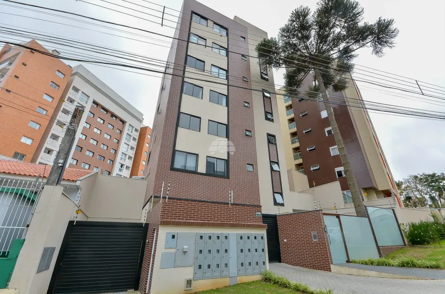 Foto 1 de Kitnet com 1 Quarto à venda, 21m² em Cabral, Curitiba