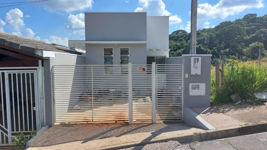 Foto 1 de Casa com 2 Quartos à venda, 300000m² em Centro, Pinhalzinho