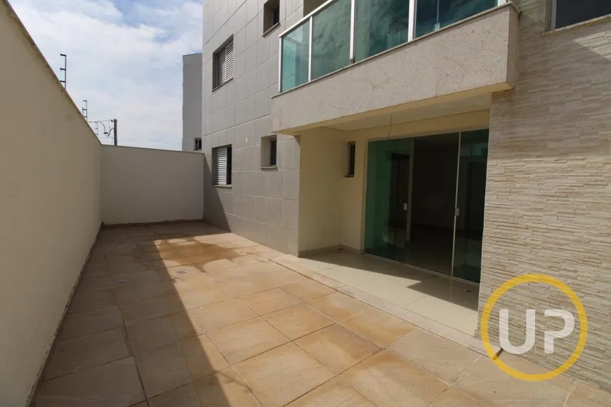 Foto 1 de Casa com 4 Quartos para venda ou aluguel, 136m² em Palmares, Belo Horizonte