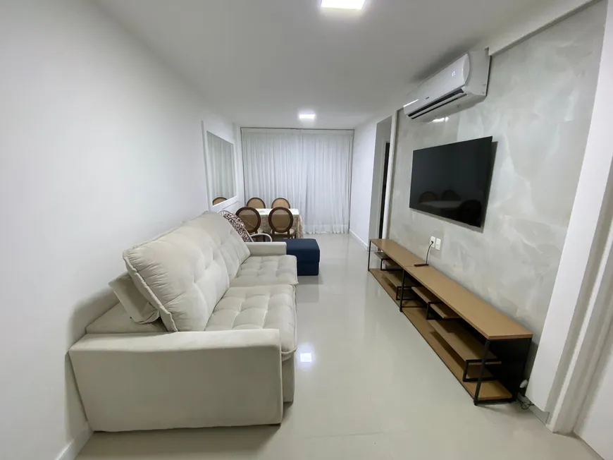 Foto 1 de Apartamento com 3 Quartos à venda, 93m² em Barra da Tijuca, Rio de Janeiro