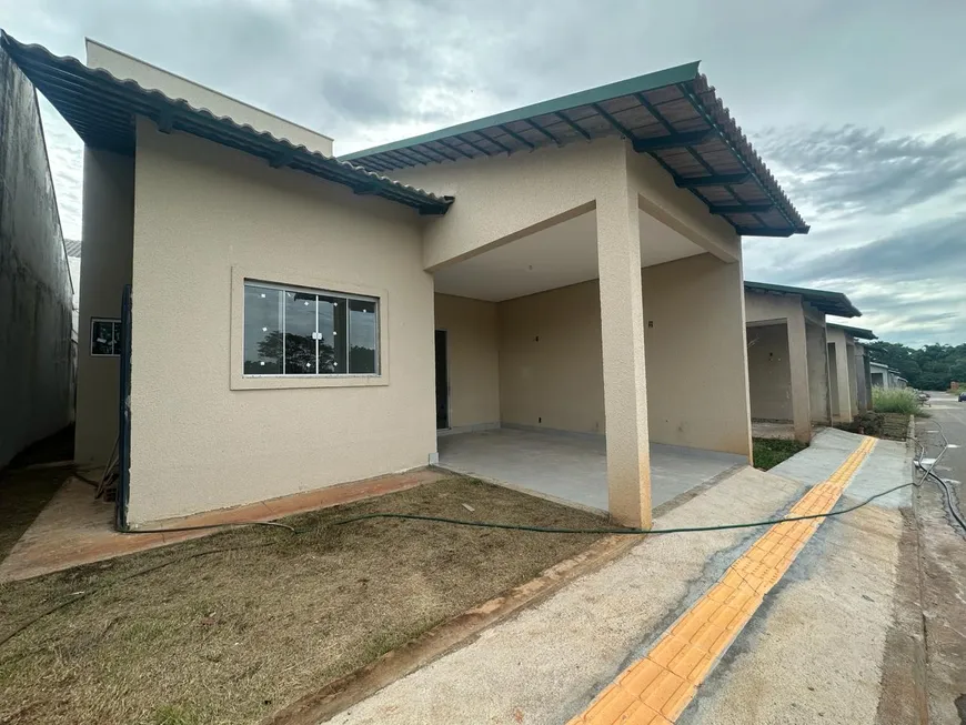 Foto 1 de Casa com 3 Quartos à venda, 83m² em Jardim Balneário Meia Ponte, Goiânia