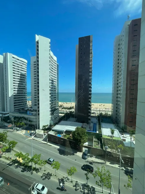 Foto 1 de Apartamento com 1 Quarto à venda, 67m² em Meireles, Fortaleza