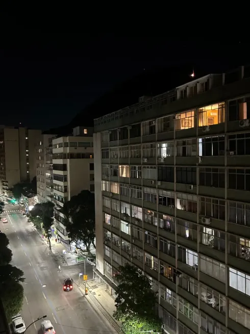 Foto 1 de Apartamento com 2 Quartos à venda, 72m² em Copacabana, Rio de Janeiro