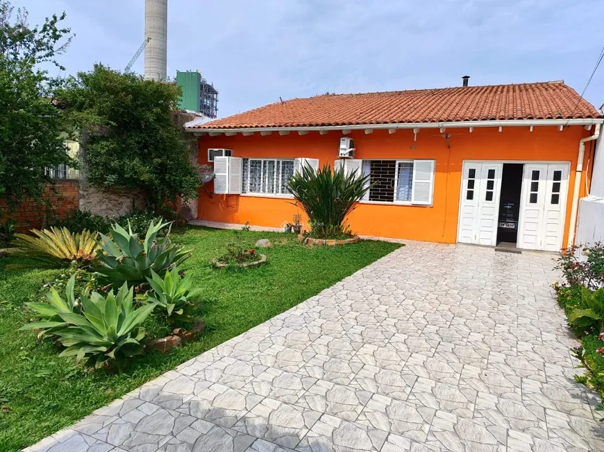 Foto 1 de Casa com 3 Quartos à venda, 171m² em Ermo, Guaíba