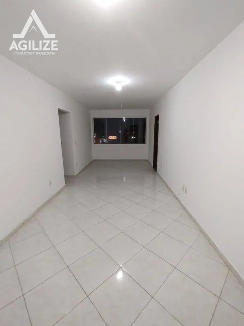 Foto 1 de Apartamento com 2 Quartos à venda, 80m² em Village de Rio das Ostras, Rio das Ostras